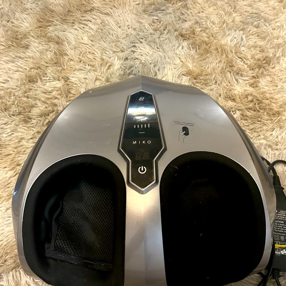 MIKO heated foot massager machine - Picture 2 of 2